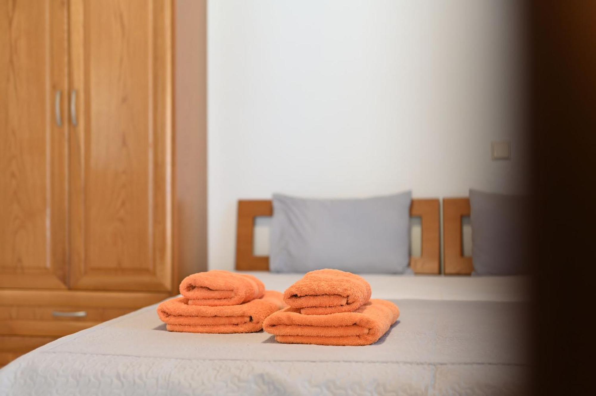 Guesthouse Agnandi Като-Лутраки Экстерьер фото
